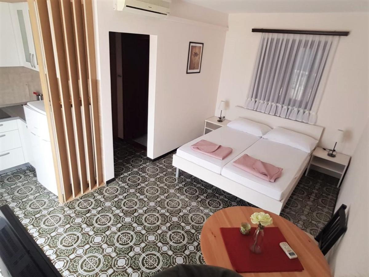 Apartments Marta Rogoznica  Zewnętrze zdjęcie